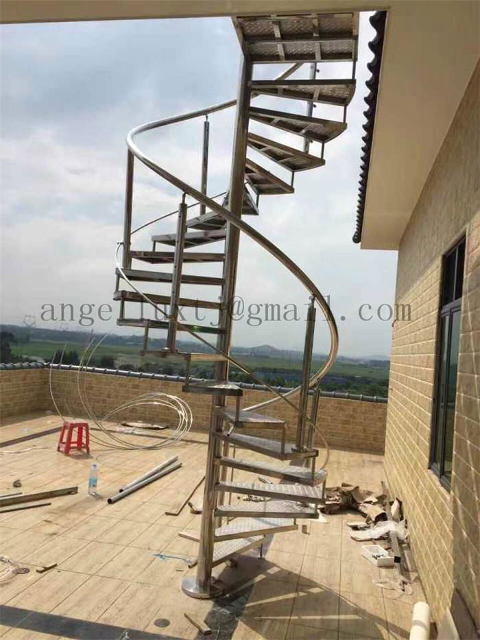 Outdoor Stainless steel spiral handrail stair Luxury interior stair guardrail 4