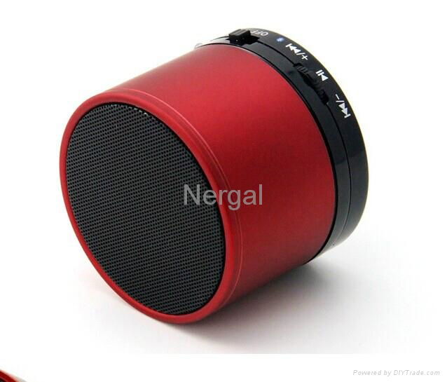 FM mini SD card bluetooth speaker  4