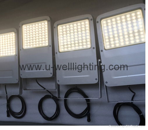 LED Solar Flood Light From China Manufacture 1600lm-5000lm