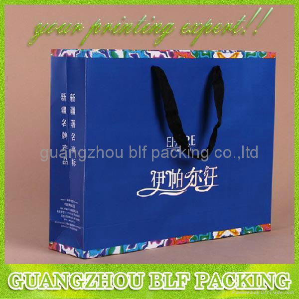 China cheap custom paper shopping bags  5