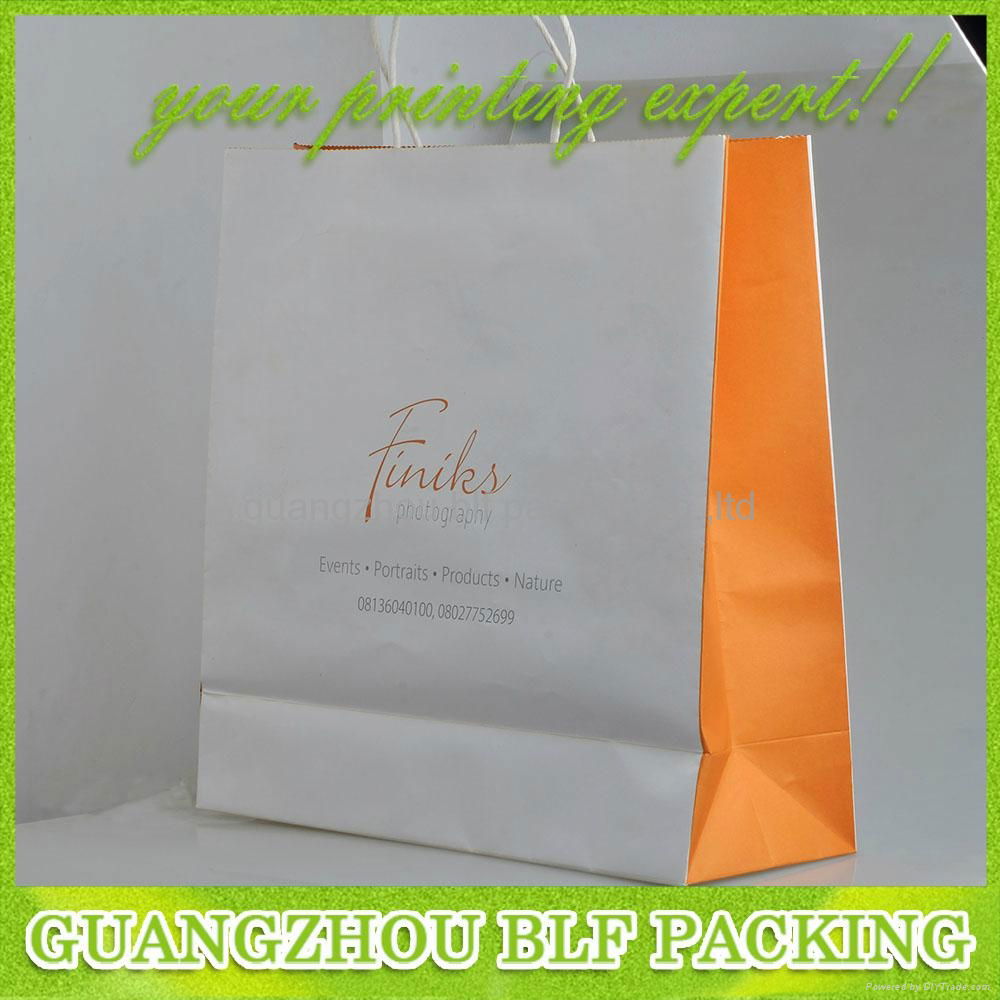 China cheap custom paper shopping bags  3