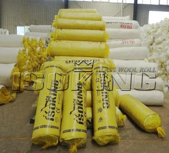 Glass wool blanket with FSK 3