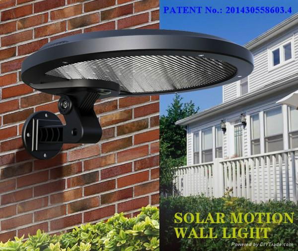 Hot Sale Rotatable & Detachable Decor Garden Solar Light For Fence Post  4