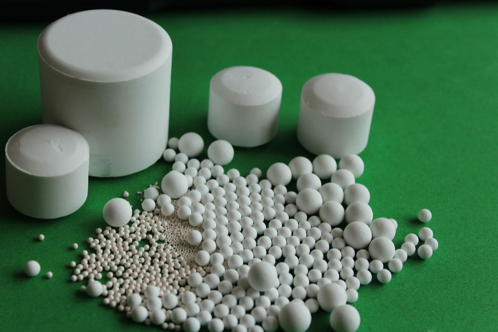 yttria stabilized zirconia bead 3