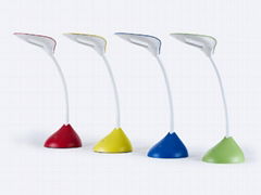 Hot Sell Modern LED Desk Lamp with