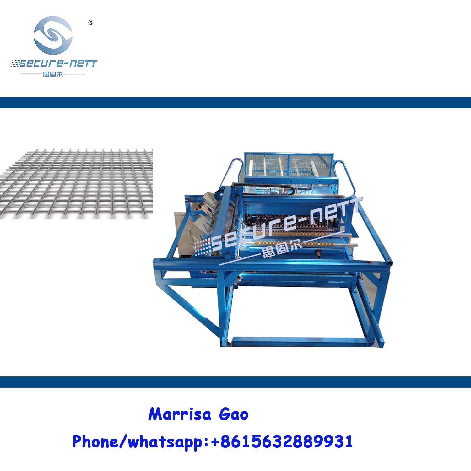 Automatic welded mesh panel machine to make fence