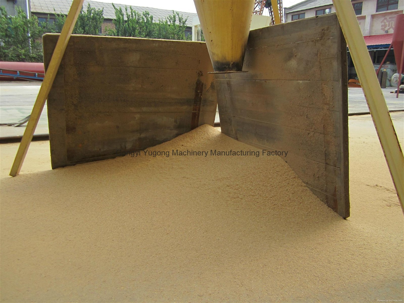 Yugong wood chips hammer crusher,biomass hammer crusher 5