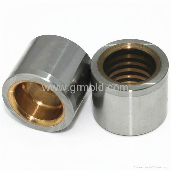 Oilless flanged bronze plated bearing guide bushing for stamping metal moulds 2