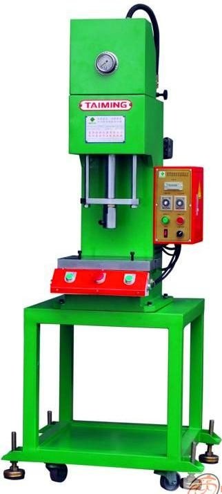 Small single column hydraulic press  2