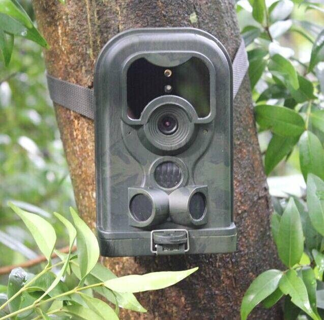 2.0 inch 12MP Infrared Hunting Camera with Motion Detection TF Card slot 3