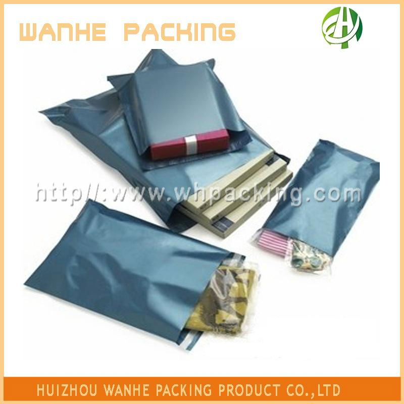 self sealing adhesive messenger mail bag with adhesive tape