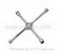 4-way wheel wrench