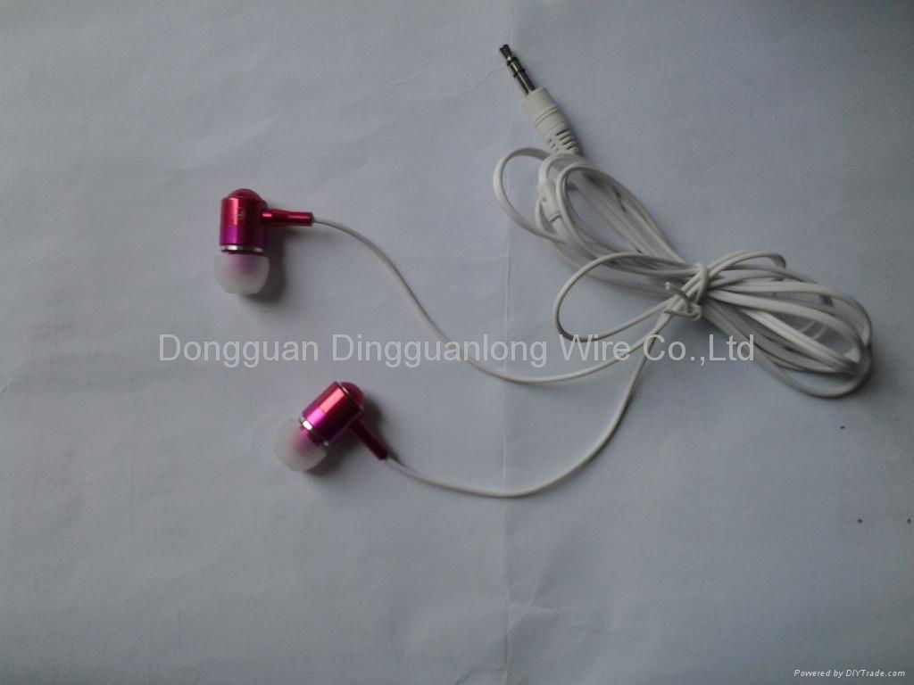metal headphone with clear stereo sound
