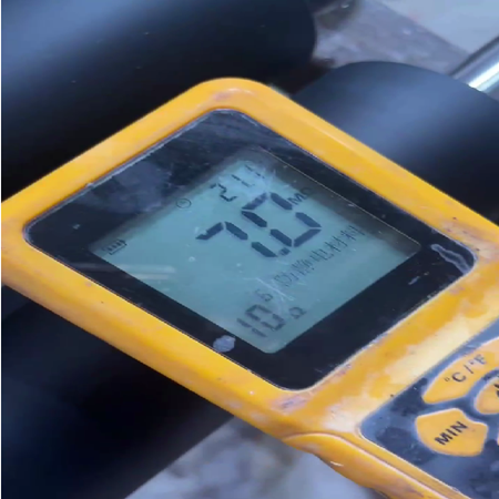 防静电硅胶粘尘辊200mm表面除尘应用