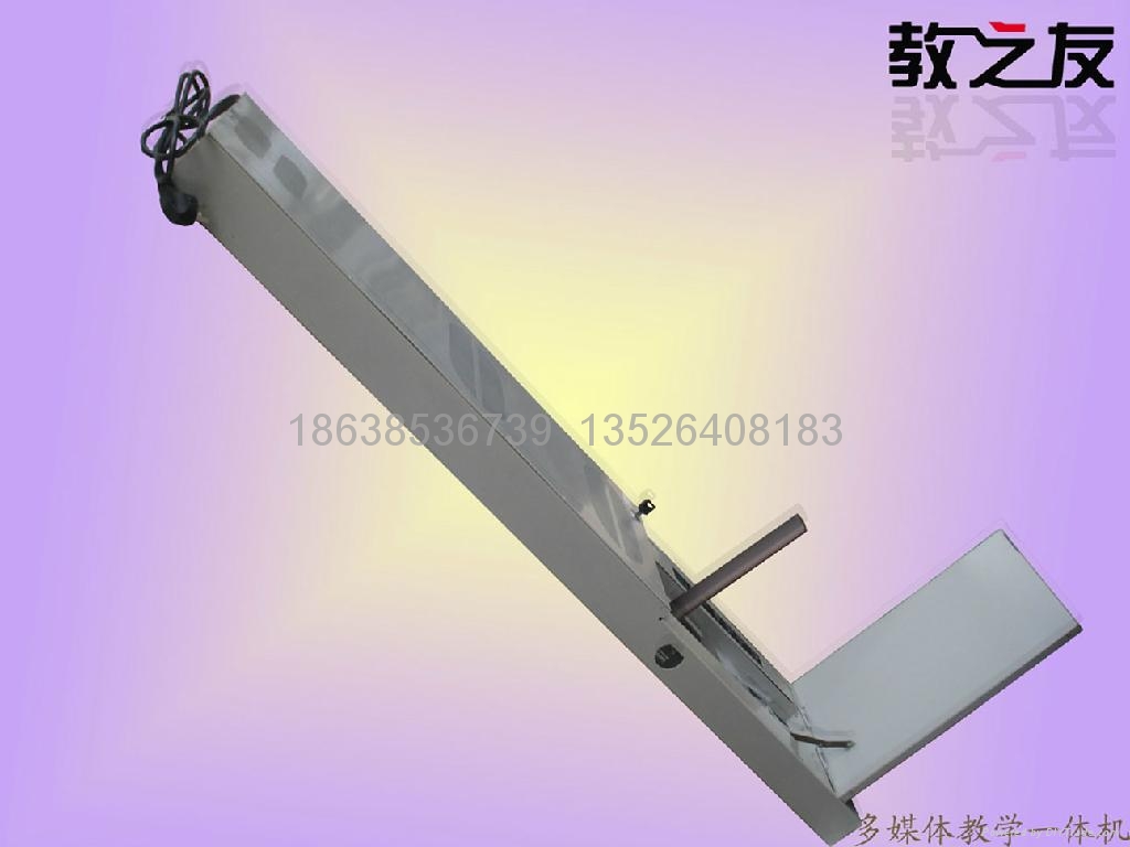 壁挂式多媒体一体机 2