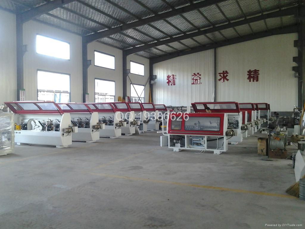 Edge banding machine 5