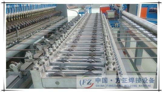 	Full automatic welded wire mesh fence machine 3