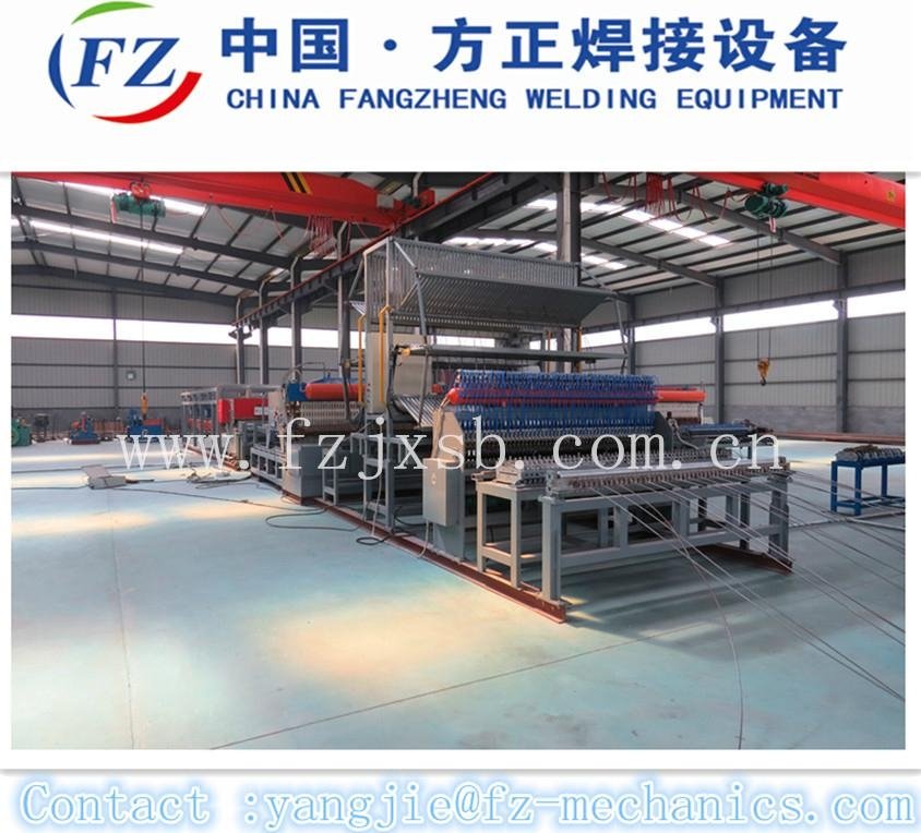 	Full automatic welded wire mesh fence machine