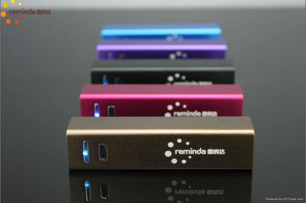 Reminda 2600mAh portable power bank for iPhone mobile phone cell phone 2