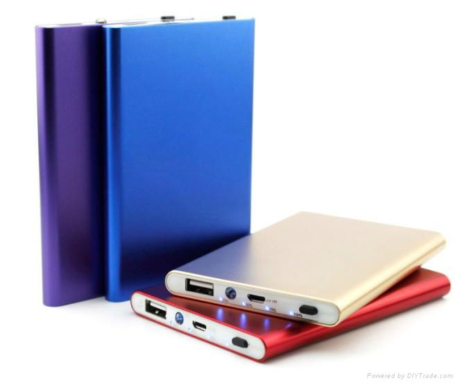 Rechargeable battery power bank 5600mAh for iPhone iPad mobile phone  4