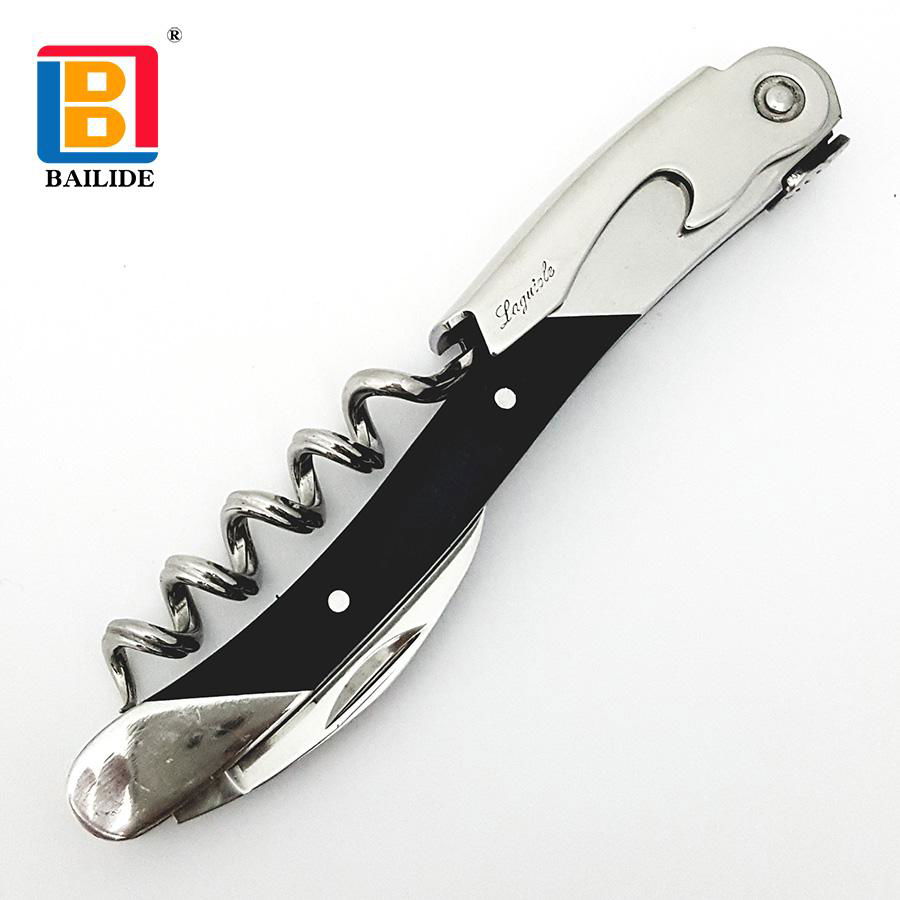 Wooden handle corkscrew 5