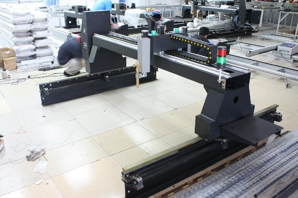 Practical SNR-QL4 gantry type CNC cutting machine