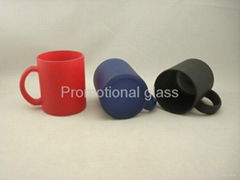 red color change glass mug 