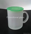 11oz Frosted glass mug with plastic lid 3