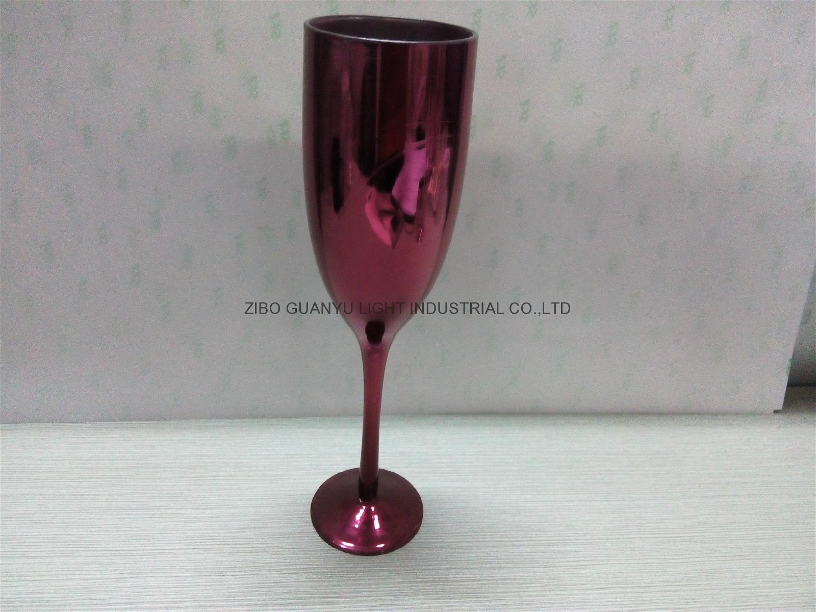 Electroplating champagne glass 4