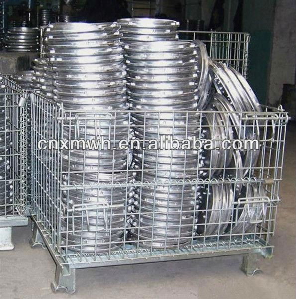 Wire mesh container cage pallet