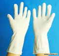 Latex Glove 3