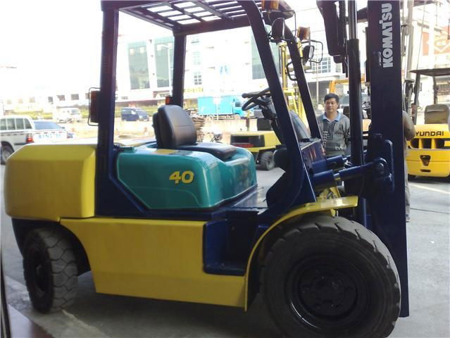 Komatsu FD40 Forklift Originated In Japan($6000)