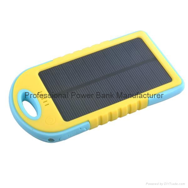 5000mah waterproof portable external solar mobile phone charger power bank 5