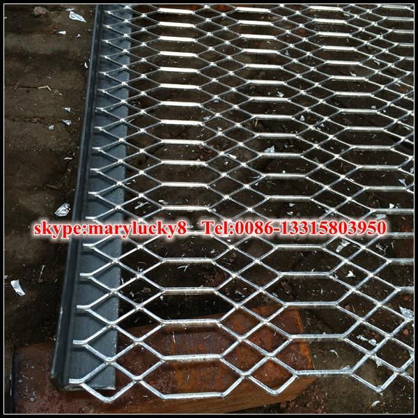 Galvanized Gothic Expanded Metal Mesh 3