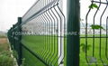 welded mesh fence 4