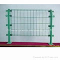 welded mesh fence 5