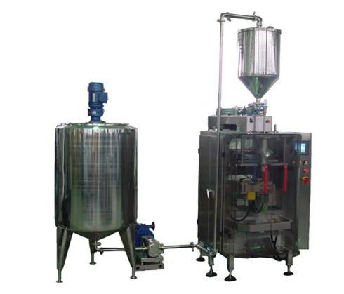 Hot pot bottom material packing machine 3