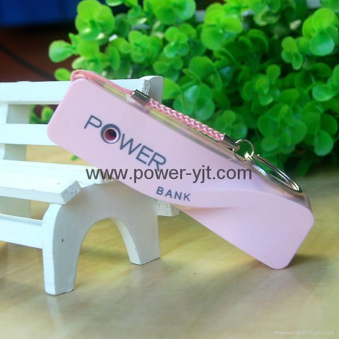 2600mAh portable keychain  perfume battery power bank charger 2