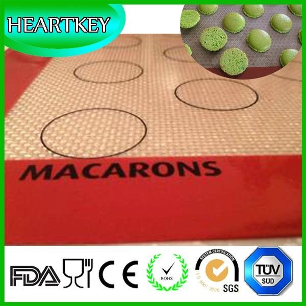 Macaroon Non-stick Heat Resistant Fiberglass Silicone Baking Mat 2