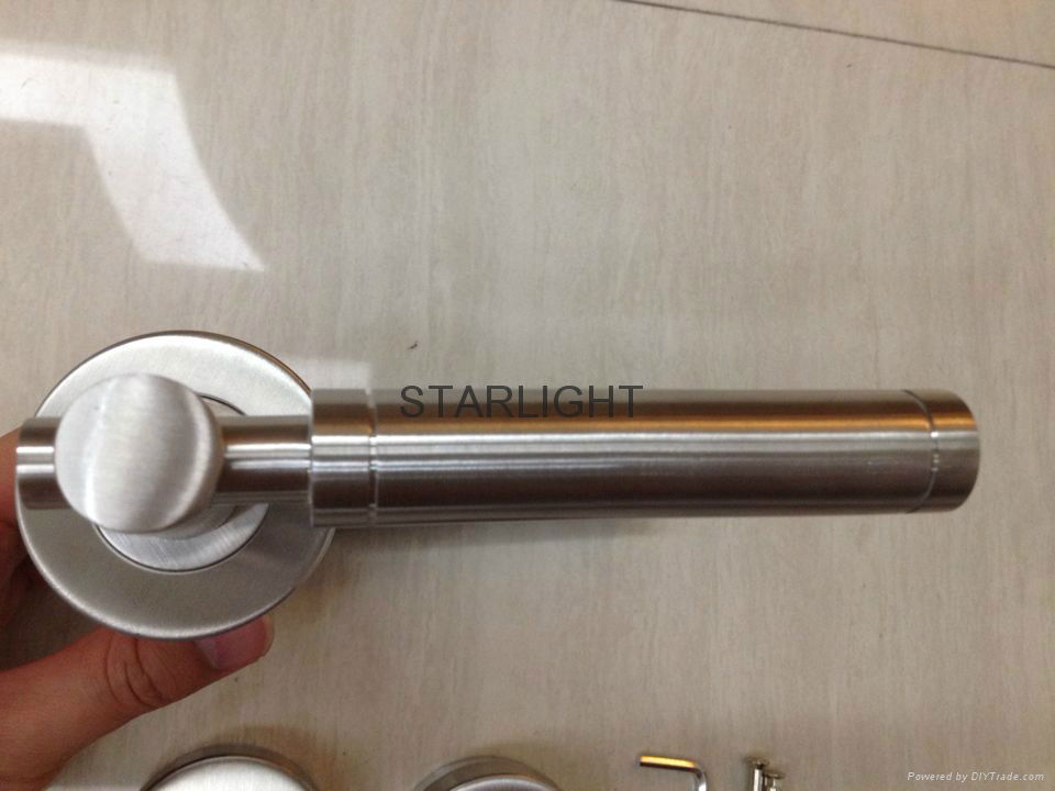 EN1906 SUS304 solid casting Handle locks on rosette 5