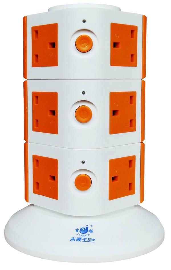 High Quality UK Standard 3 Gang 13a Power Socket With USB 5