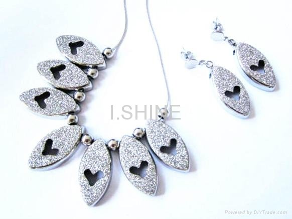 stainless steel set(necklace with earring)