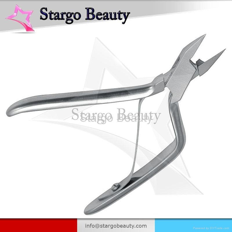 Arrow Point Nail Cutter - Stargo Beauty 3