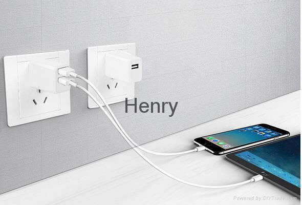 Single and double USB phone charger 3