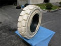 Forklift Solid Tyre 3