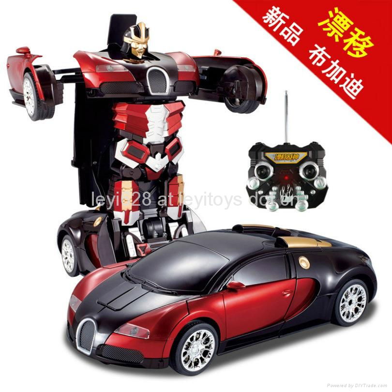 2.4G Remote control Transformer Car