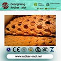 Anti-slip rubber flooring mat with disc 2