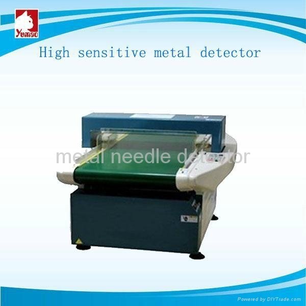 Metal needle detector for garment