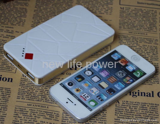 Card size universal power bank 10000mAh 5