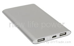 Super thin card size power bank 5000mAh